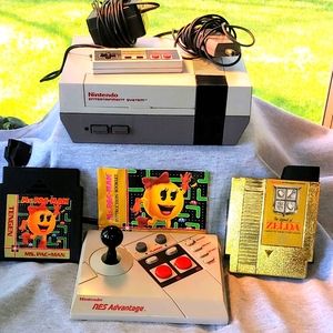 Working 1985 Nintendo bundle